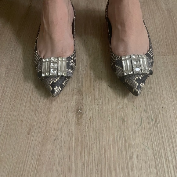 Michael Kors Michelle snake skin embellish gem point toe flats 5.5 - Picture 3 of 11